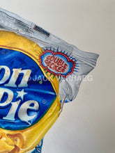 Load image into Gallery viewer, Moon Pie